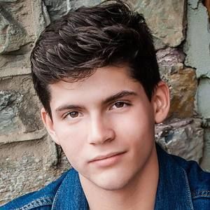 Meet your Posher, Sam